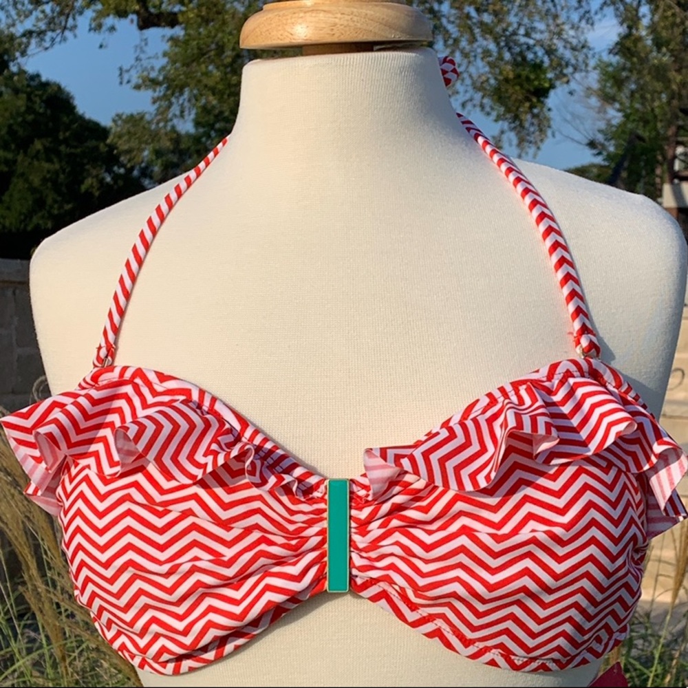 NWT Xhilaration Bikini Top